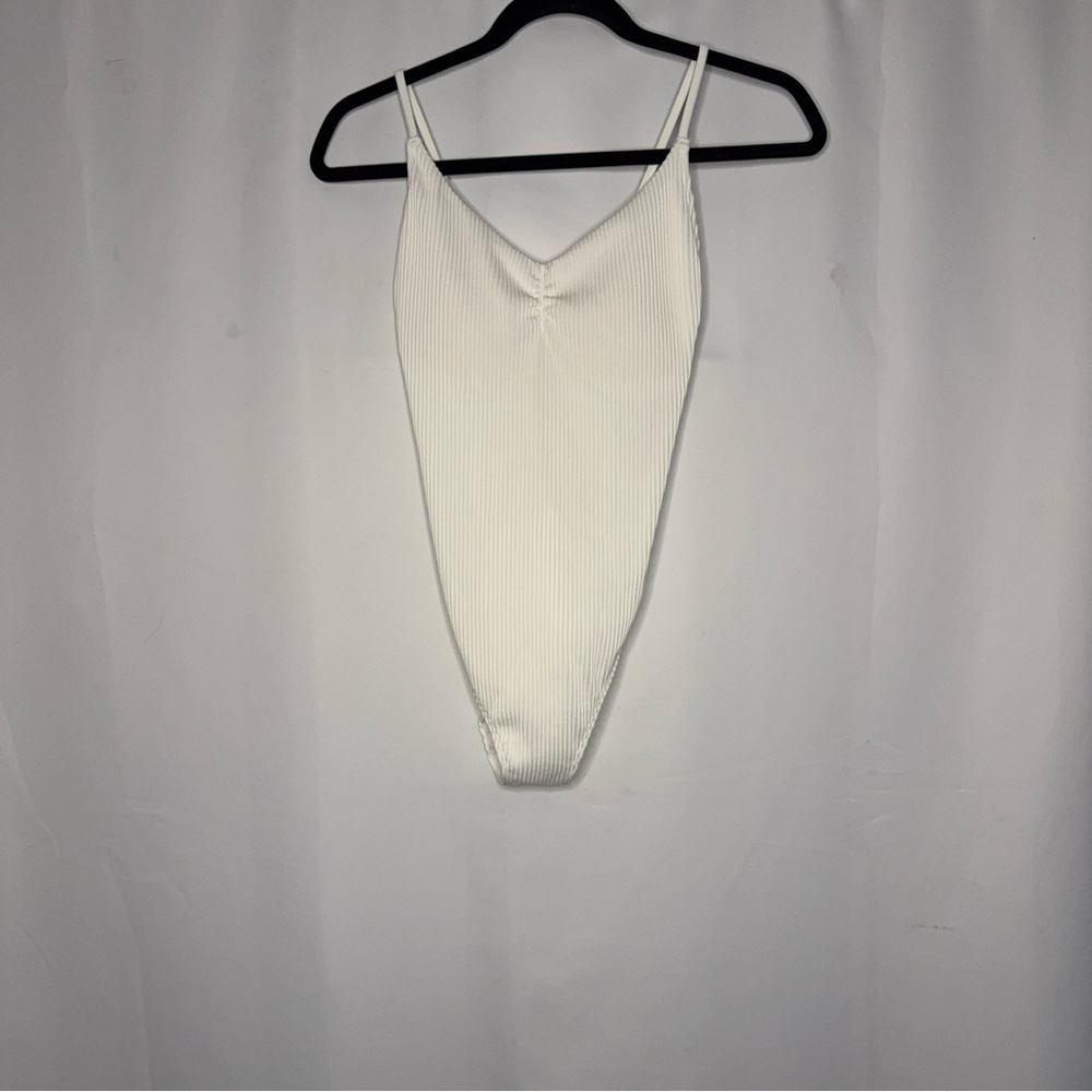 White hollister bathing suit